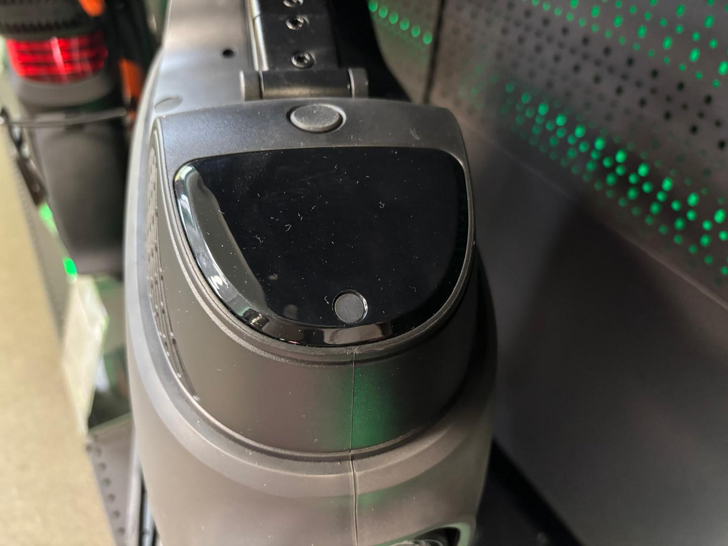 Inmotion V9 elektriskais unicikls 1000W 750 Wh